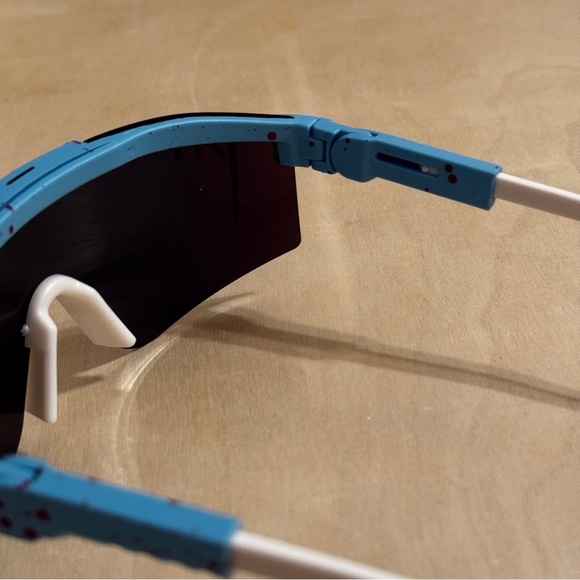 NWT - Polarized Pit Viper Sunglasses - Splatter Design, Blue Frame - Picture 5 of 7
